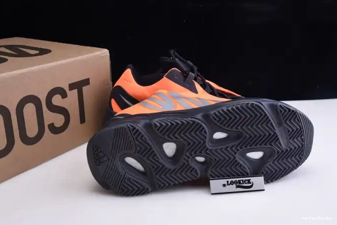 Adidas Boost FV3258 Orange MNVN 700 Yeezy 0608